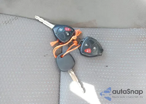 2009 Toyota Matrix from USA, damaged, VIN 2T1KU40E89C172327